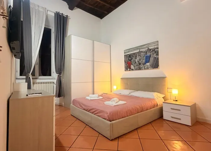 Dimora Cavour 1810 Gasthof Civitavecchia