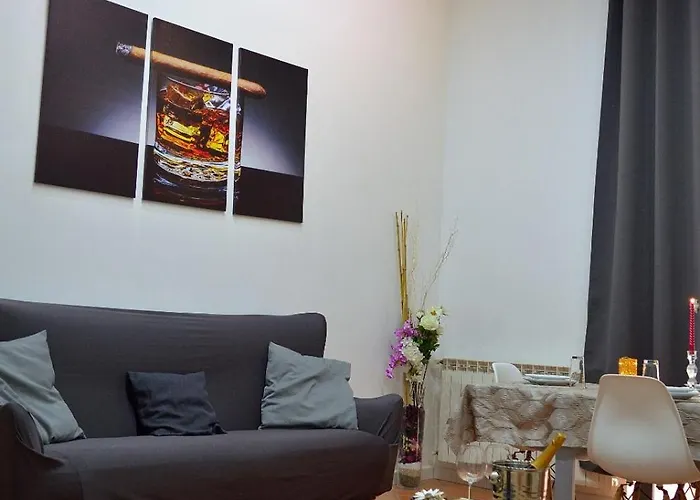 Dimora Cavour 1810 Gasthuis Civitavecchia